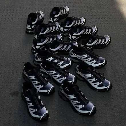 海外9月25日発売予定】フットパトロール × サロモン XT-4 OG ブラック