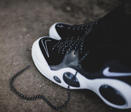 ナイキ エア ズーム フライト 95 SE OG ブラック/ホワイト-メタリック