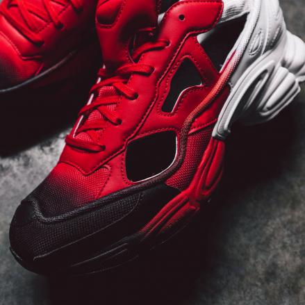 国内3月14日発売予定】ラフ シモンズ × アディダス オリジナルス