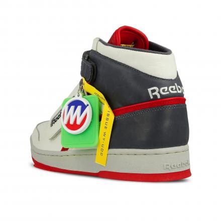 国内4月26日発売予定】リーボック クラシック エイリアン スタンパー