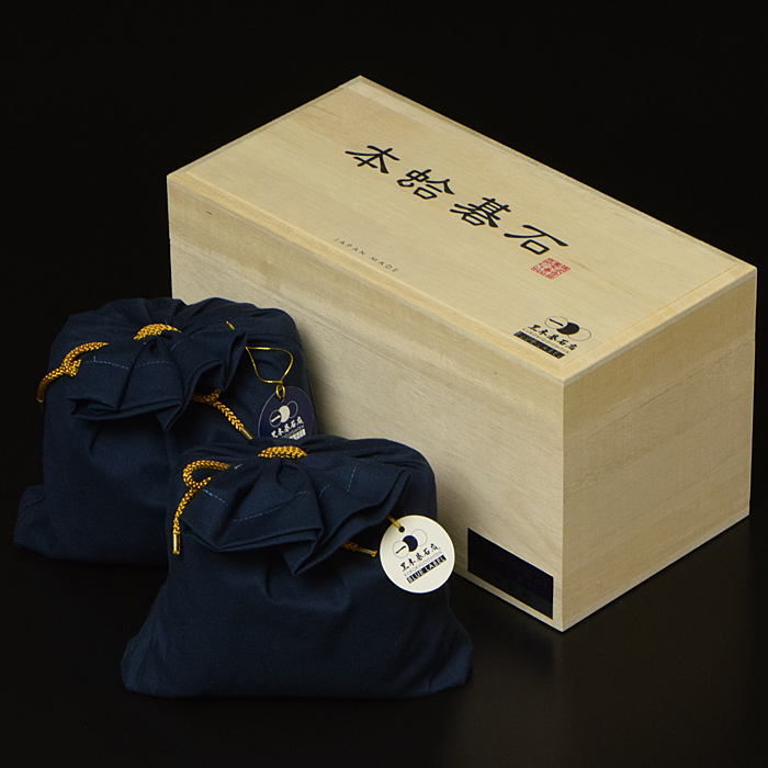 黒木碁石店 本蛤碁石 ブルーラベル 40号 | 前川榧碁盤店