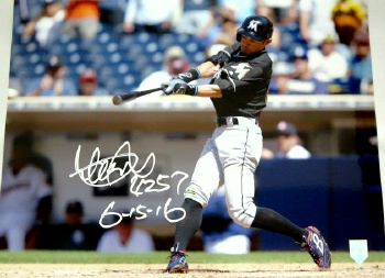 イチロー】◇『2007年 200本安打達成試合 実使用ボール』 直筆サイン入