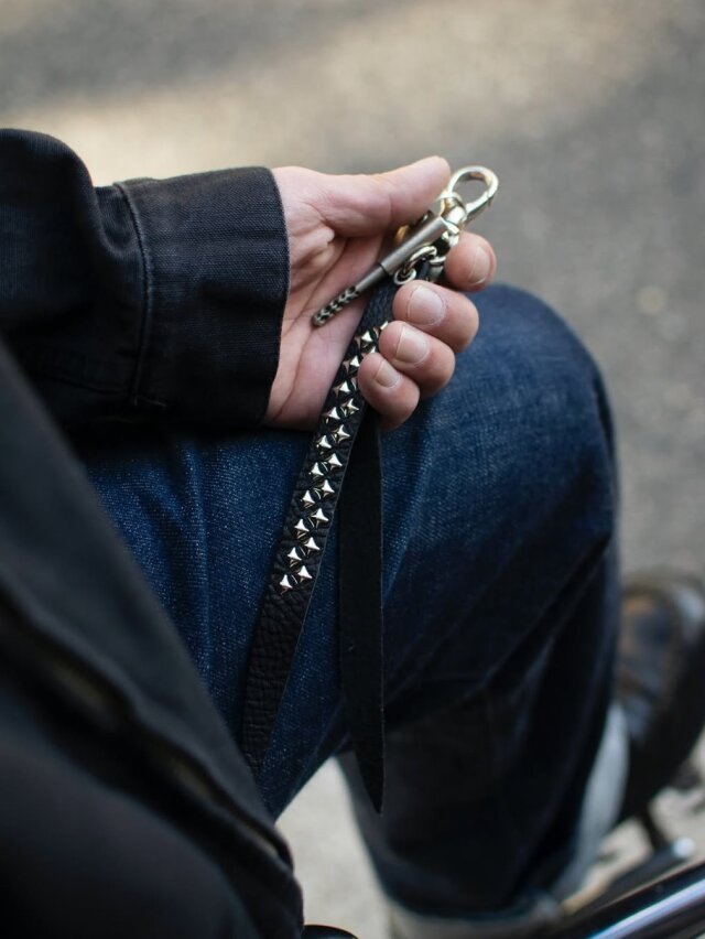 CALEE 「STUDS LEATHER SHORT KEY RING」 スタッズレザーキーリング