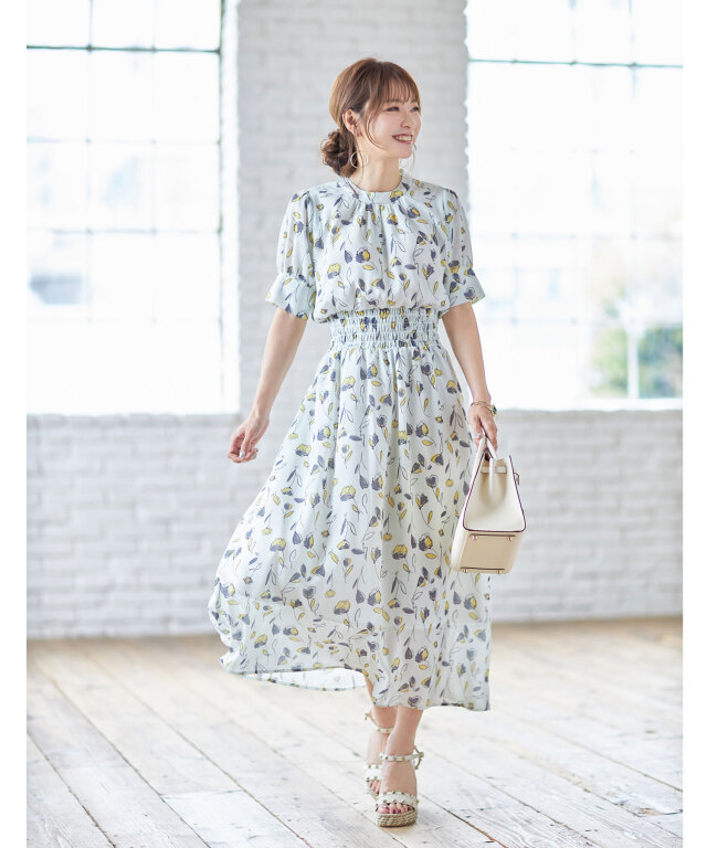 成瀬愛里さん着用》ラインフラワーウエストシャーリングワンピース