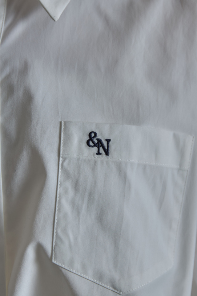 林田岬優さん着用】エンブロイダリーポイントシャツ