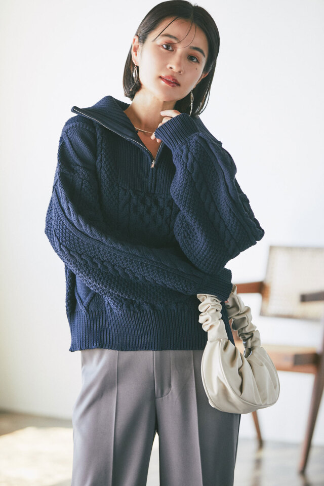 ハーフジップアラン柄ニット