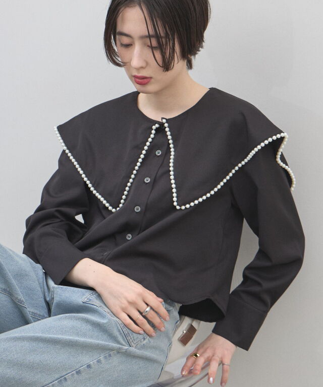 オフィシャルサイト限定】2WAYサテンフリルブラウス