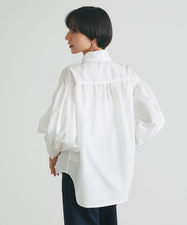 ボウタイブラウス