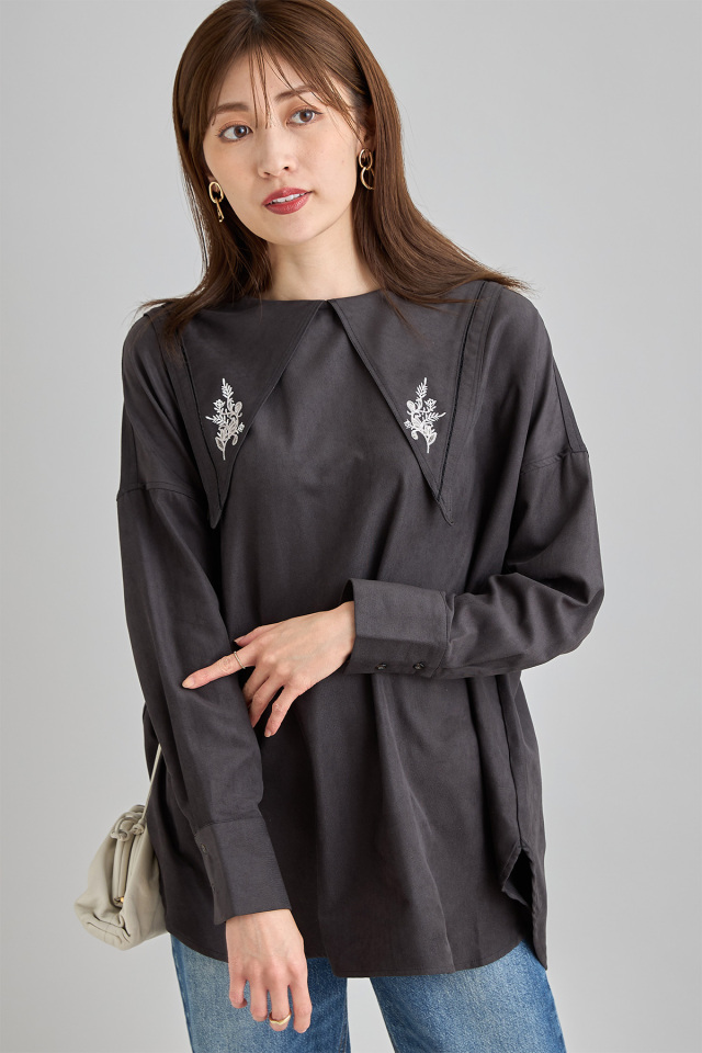 襟付き刺繍ブラウス※一部店舗のみ入荷