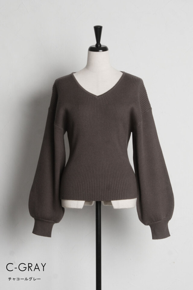 Vネックボリュームスリーブニット※一部店舗のみ入荷