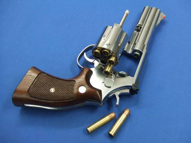 S&W M686 シルバー ABS 木製グリップ仕様 6mmBB・リアルXカートリッジ