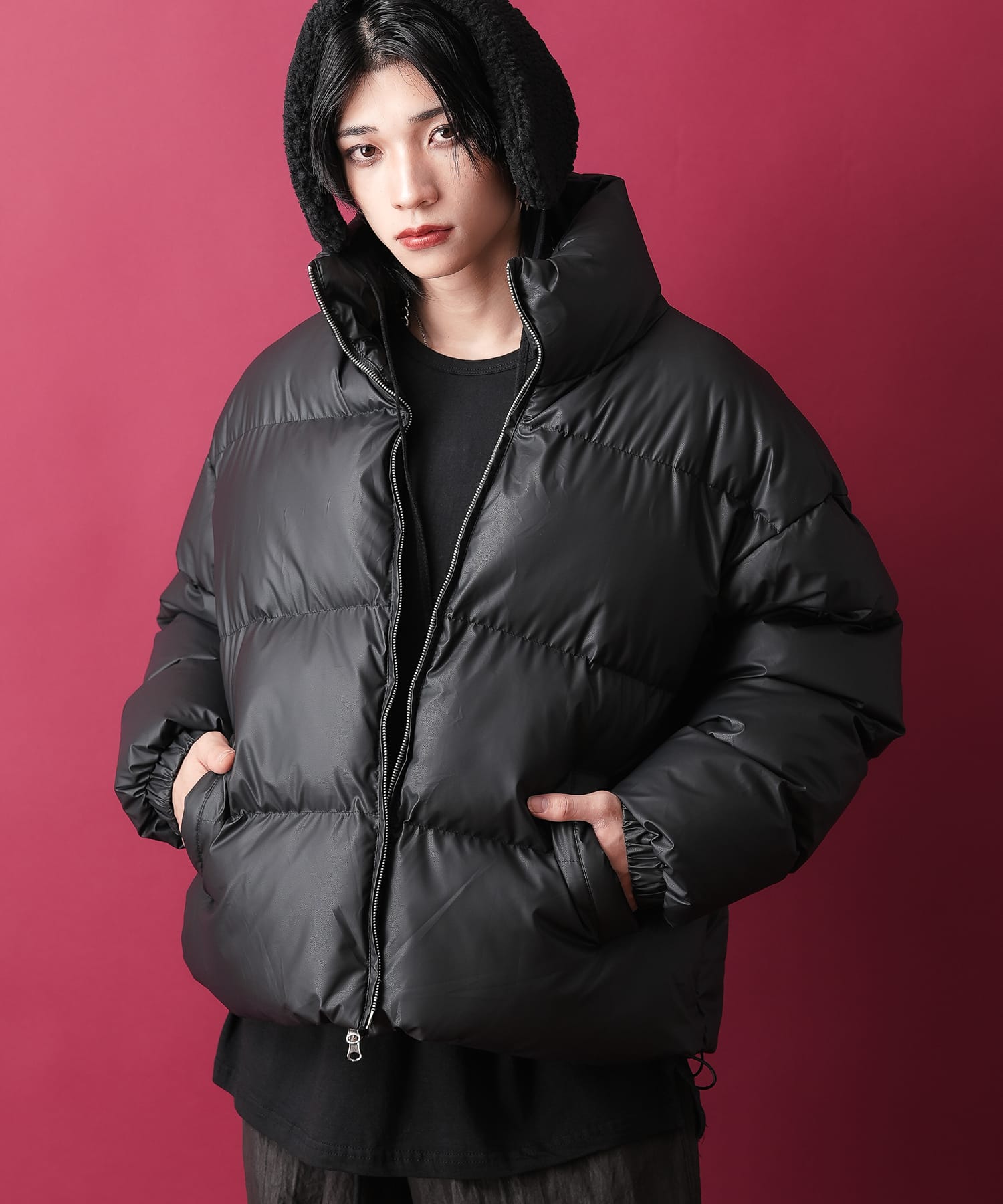 マットキルティング合成皮革オーバーサイズ中綿ジャケット / メンズ