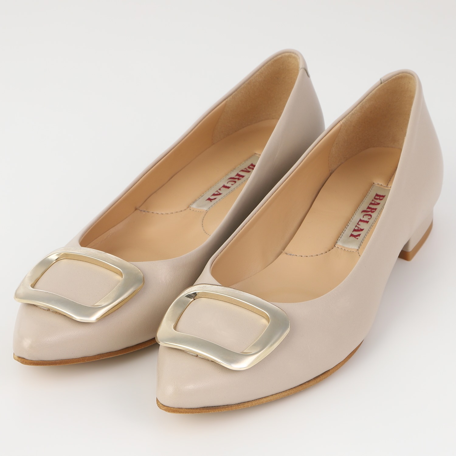 OUTLET】BARCLAY（バークレー）台形バックルローヒールパンプス ライト