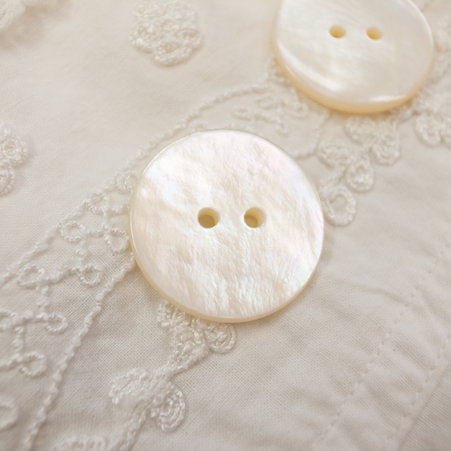 白蝶貝 25mm|貝ボタン□タカシマ□