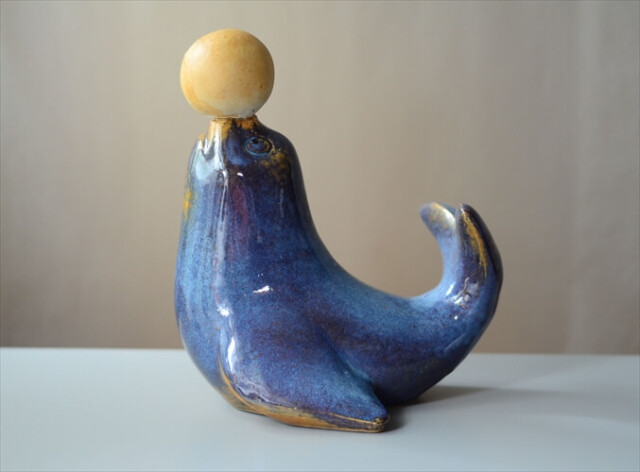 デンマークから 大きめ 陶器のオットセイ オブジェ 置物 アートピース