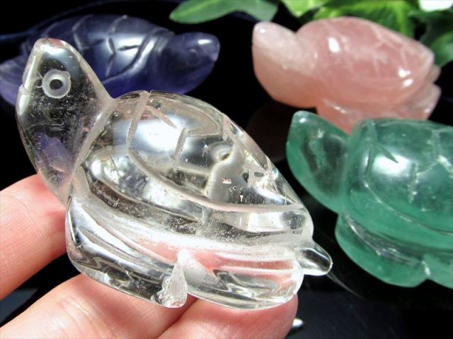 選べる4種類 天然石 亀彫刻置物 1個売り 重さ60g-80g前後 パープル