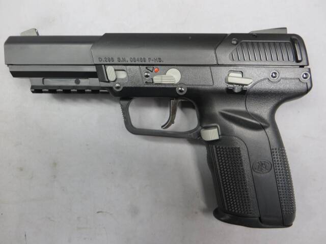 東京マルイ】FN5-7 ファイブセブン ブラック