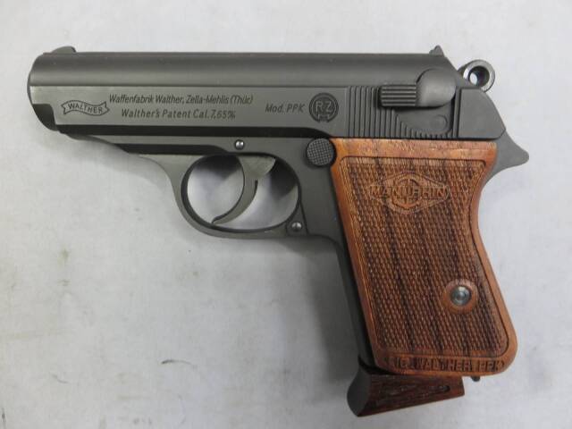 CAW】ワルサーPPK EHRENWAFFE RZM・マニューリン 木製グリップ・木製