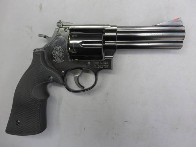 マルシン】S&W M586 Wディープブラック プラグリップ仕様 リアルX