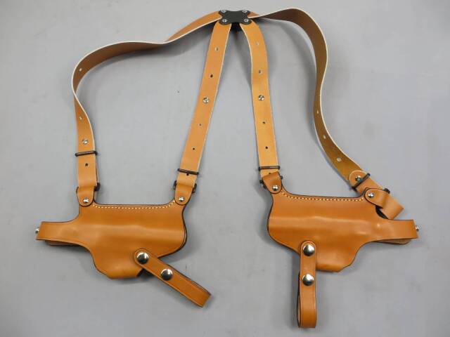 イーストA】ホリゾンタル シルエット ショルダー ホルスター M92-2挺