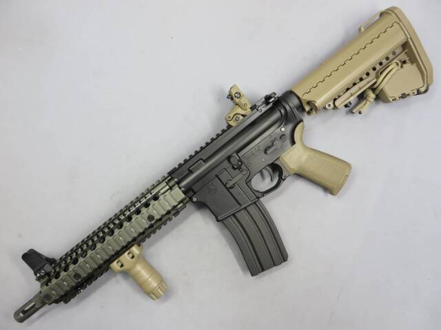 東京マルイ】CQB-R FDE カスタム 次世代電動ガン