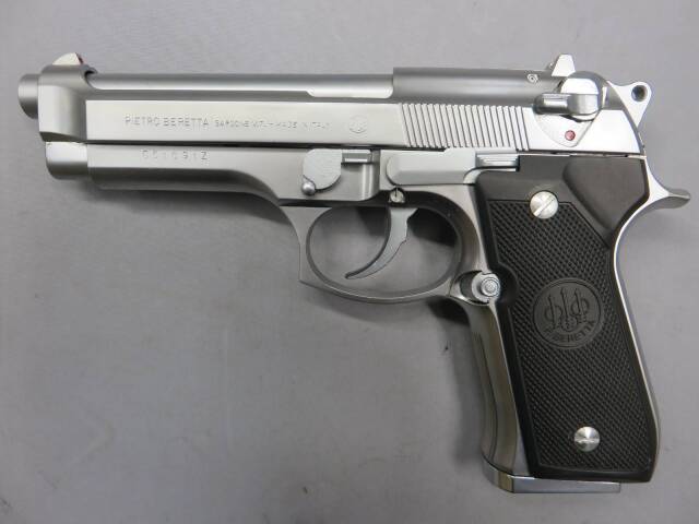 MGC】ベレッタ M92F INOX（オールシルバー） モデルガン