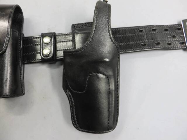 ビアンキ・TEX SHOEMAKER】ポリス ベルト/ ホルスターセット