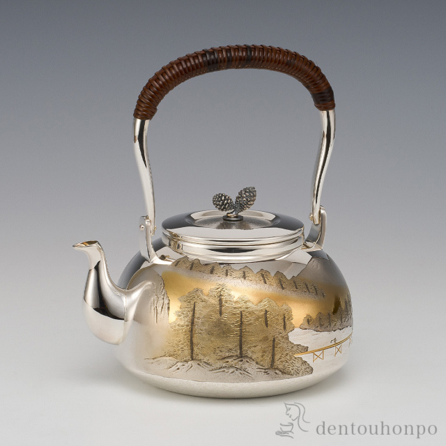 銀箔で覆われた菓子器 銀箔で覆われた菓子器 菓子器 - 大館工芸社