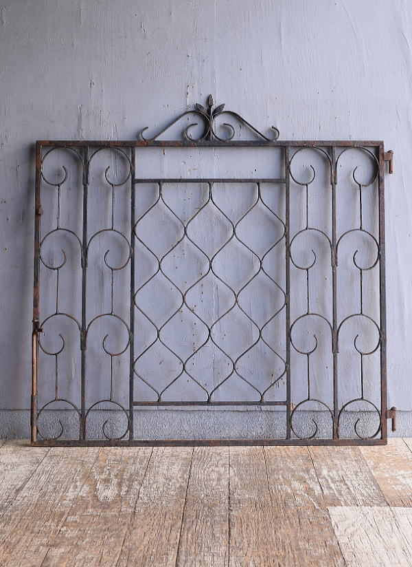 イギリスアンティーク アイアンフェンス ゲート柵 ガーデニング 12616