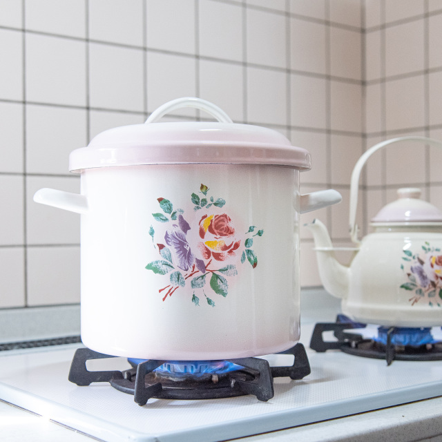 イマン】プリンセスローズ ライス缶【イマン、マニーと薔薇の雑貨の