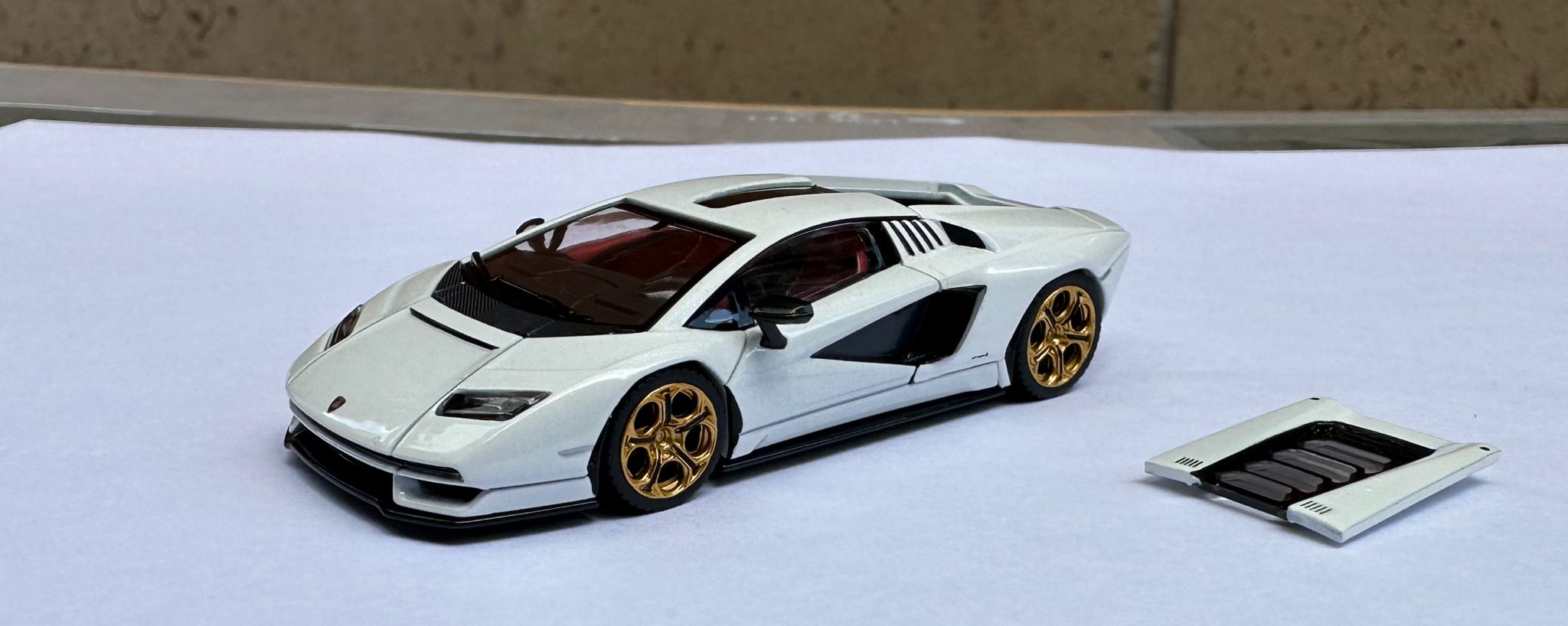 HUNG HING TOYS 1/64 HS003-01A ランボルギーニー・カウンタック LPI