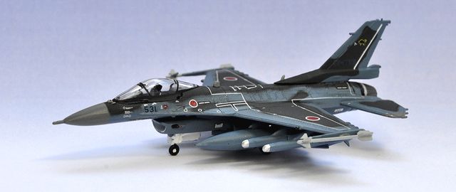 Gulliver200 1/200 (ダイキャスト製) F-2A 第3航空団 (三沢基地) 第8