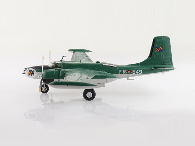 HOBBY MASTER 1/72 (ダイキャスト製) B-26K カウンター・インベーダー