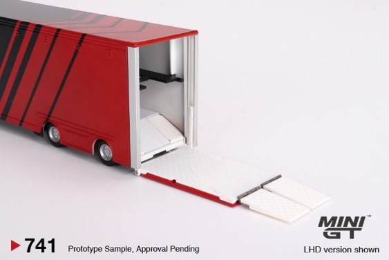 MINI GT 1/64 メルセデス ベンツ アクターズw/ レーシングトランス