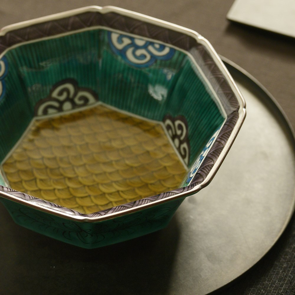 受注制作品] 瑛生の器（九谷美陶園）｜青海波文様八角七寸鉢｜作家の器