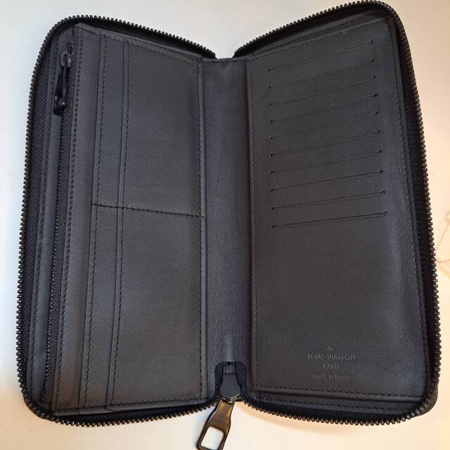 LOUIS VUITTON/ルイヴィトン/トリヨンレザー ジッピーウォレット