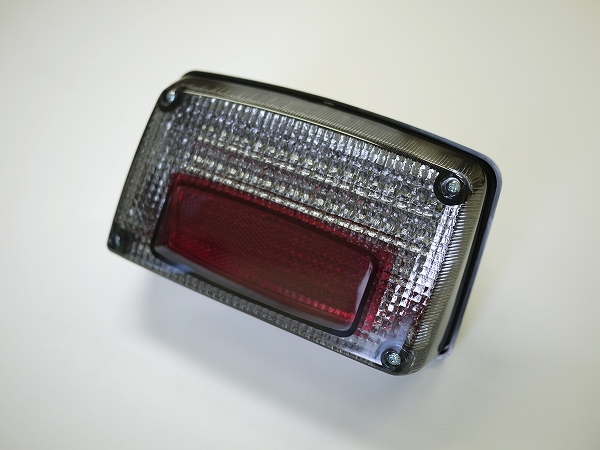 GSX1100S GSX750Sカタナ用 LEDテールランプ スモークレンズ ナンバー灯付き
