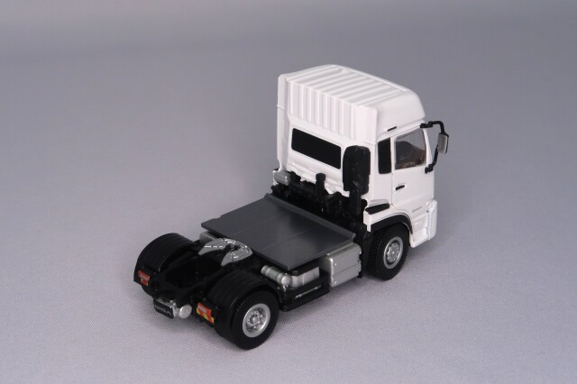 ISUZU GIGA+鉄道コンテナ積載用セミトレーラー