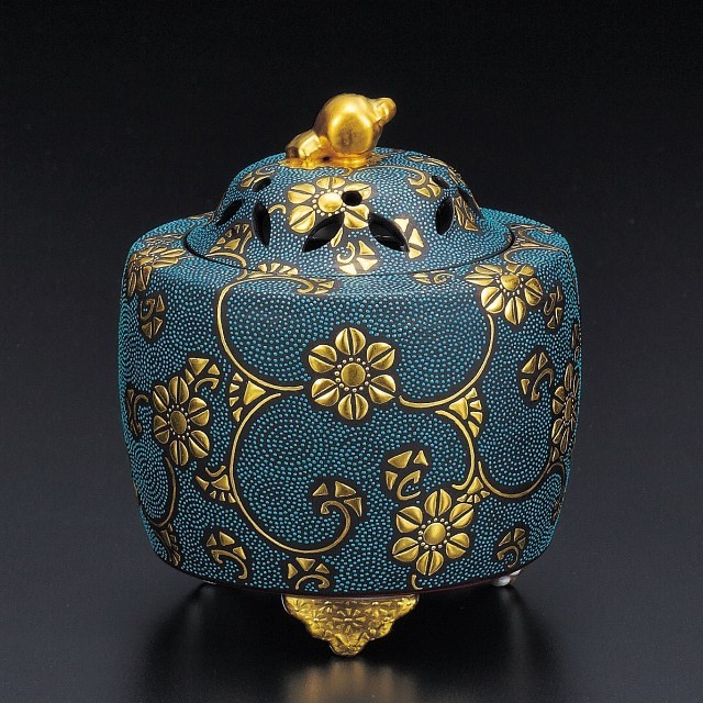 九谷焼作家商品 ギフト・ご贈答品に 九谷焼3.5号香炉 渦打青粒唐草文