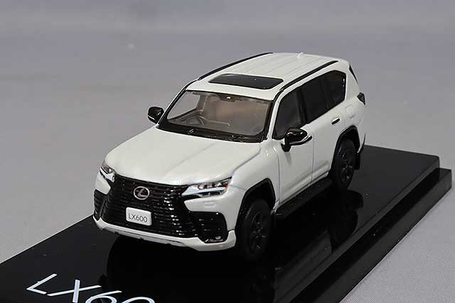 ホビージャパン 1/64 レクサス LX600 F スポーツ ソニッククォーツ