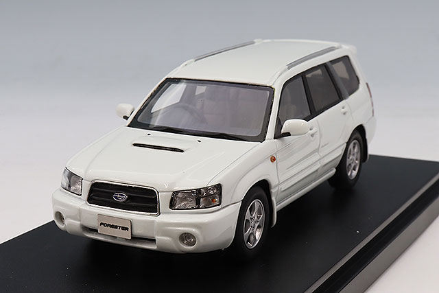 ハイストーリー 1/43 三菱 ディアマンテ ワゴン 1993 パールホワイト