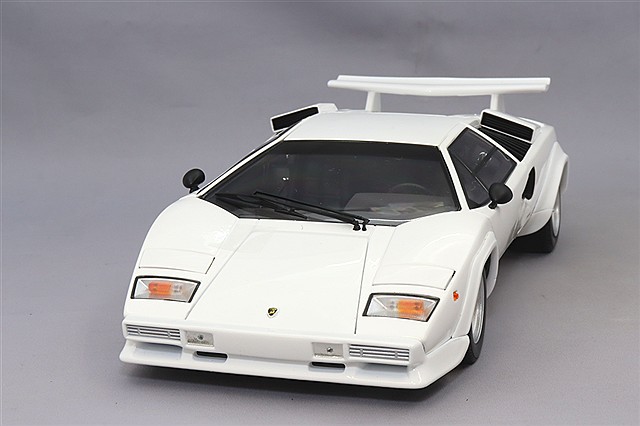 京商 1/18 ランボルギーニ カウンタック LP5000 QV ブラック