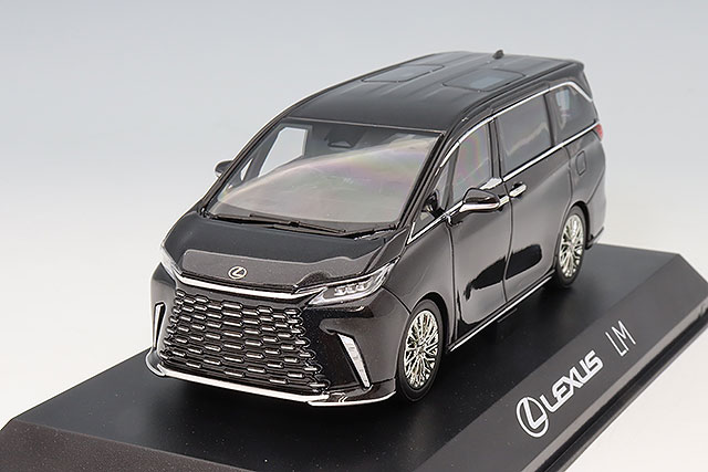 京商 1/43 レクサス LM 500h ソニックアゲート 6席ソリスホワイト