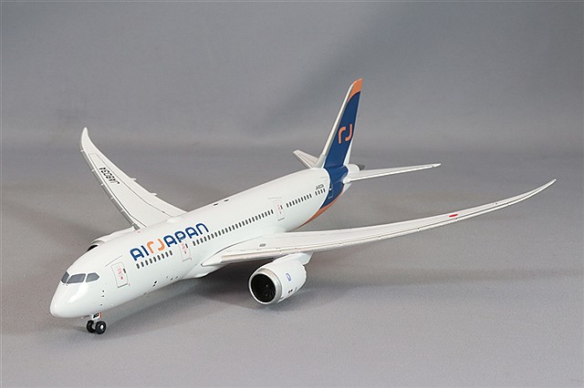 全日空商事 1/200 エアバス A380 ANA JA382A FLYING HONU エメラルド