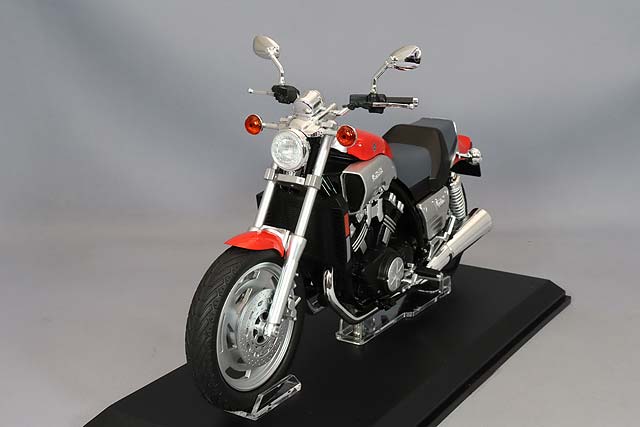 青島文化教材社 スカイネット 1/12 ヤマハ Vmax ニューシルバーダスト