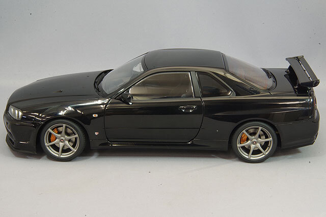 オートアート コンポジット 1/18 日産 スカイライン GT-R (R34) V