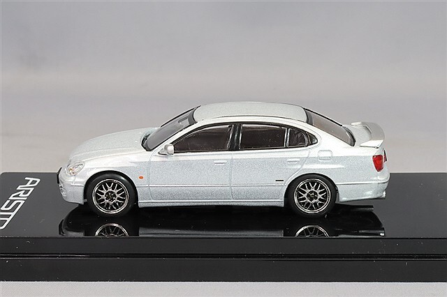 ホビージャパン 1/64 トヨタ アリスト V300 VERTEX EDITION 前期型
