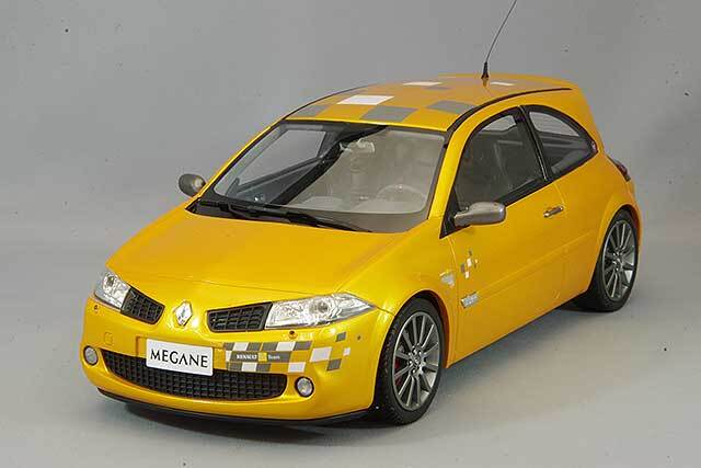 オットー 1/18 ルノー メガーヌ II RS ルノー F1 チーム エディション