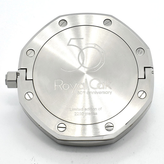 オーデマ・ピゲ AUDEMARS PIGUET ロイヤルオーク 50周年 テーブル