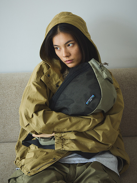 SEDAN ALL-PURPOSE MESH SHOULDER BAG